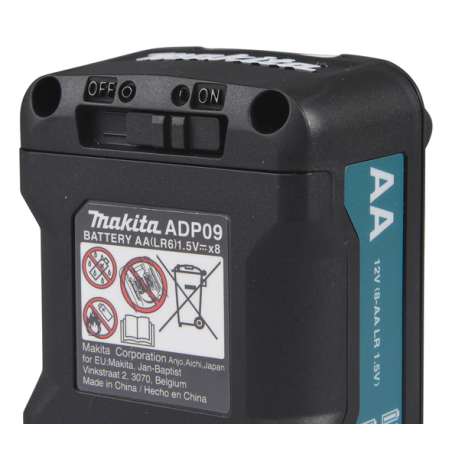 ADAPTATEUR BATTERIES AA POUR SK700 ADP09 / CP00000001 / 0088381548571 - D'ORIGINE MAKITA