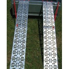 AIRE DE RAMPES PLIANTES L:227CM CHARGE 450 KG - FOND ALU 2