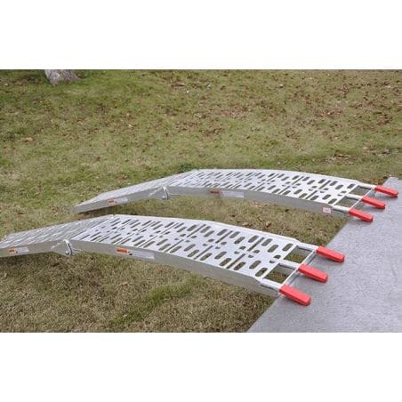 PAIRE DE RAMPES L:225 cm CHARGE 600 KG - PLIABLES ALUMINIUM 